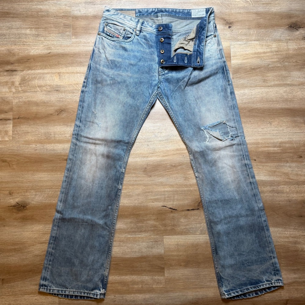 Diesel New-Fanker Jeans Mens 33x32 Industrial Wash Slim Bootcut Distressed 0823Y